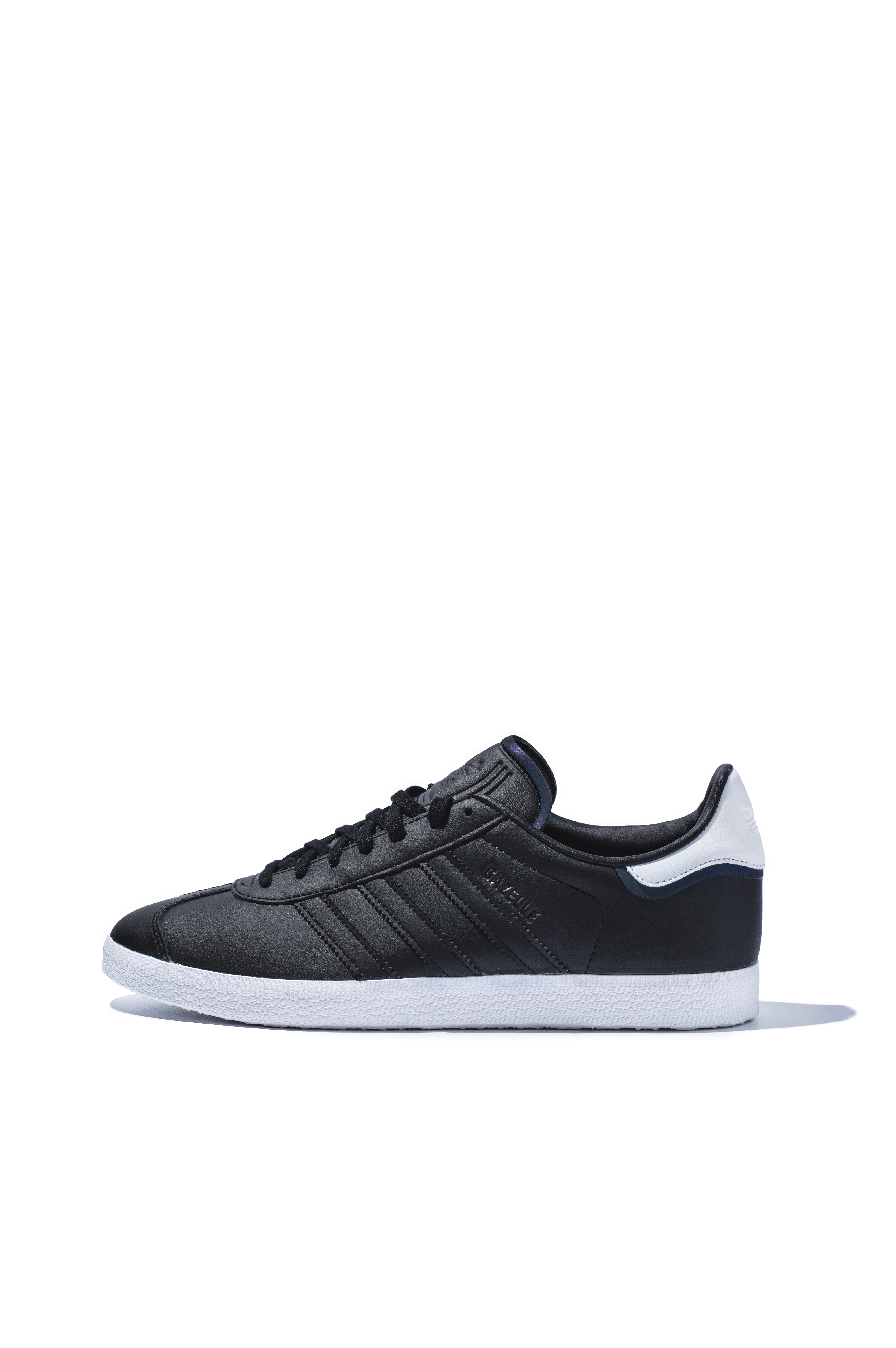 Adidas Gazelle trainers in black leather with white three-stripe detail